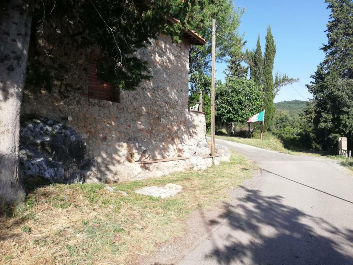Maison d'hôtes Il Fienile Nella Roccia à Casole dʼElsa Extérieur photo