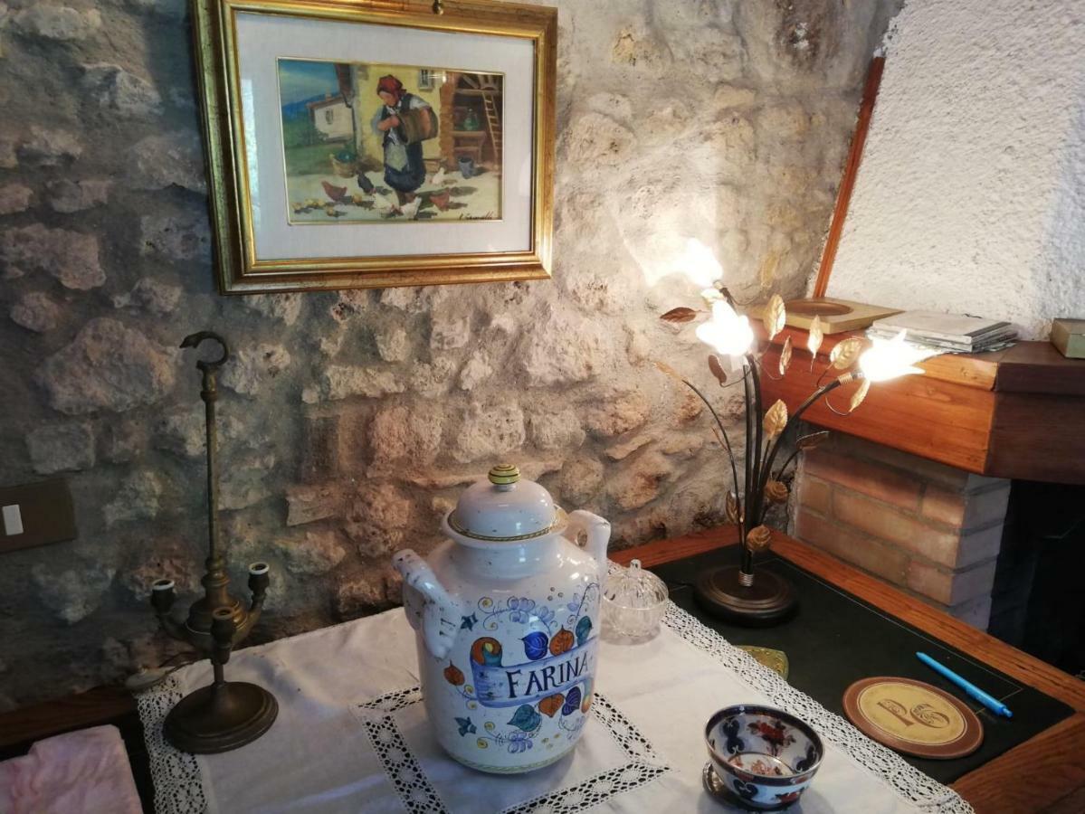 Maison d'hôtes Il Fienile Nella Roccia à Casole dʼElsa Extérieur photo